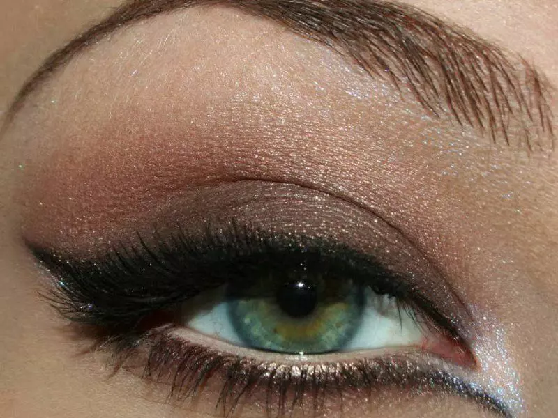 hareli green lens